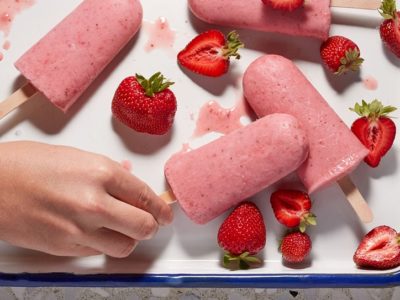 Strawberry Cashewmilk Yogurt Popsicles
