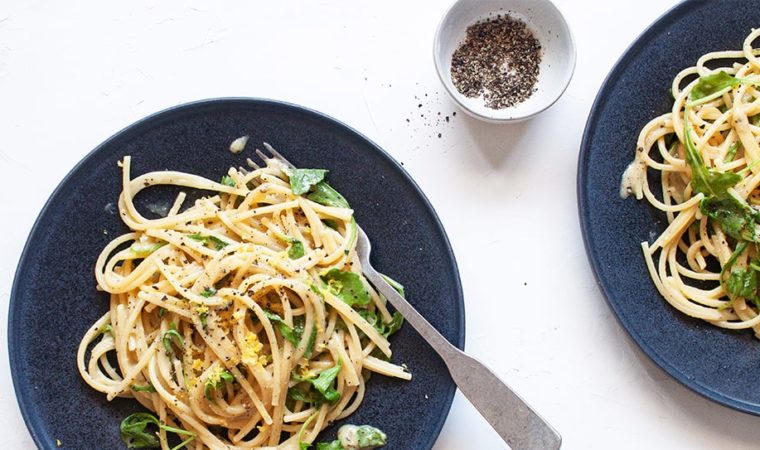 Spaghetti with Vegan Lemon Cream Sauce and Arugula Recipe