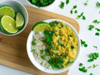 Instant Pot Chickpea Curry with Cashews